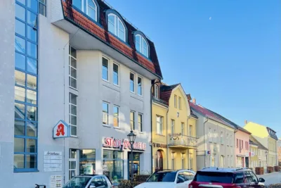 Rarität | praktische Gewerbeeinheit im Ärztehaus | 162 m² | sehr variabel | aktuell vermietet, 15806 Zossen, Praxisfläche