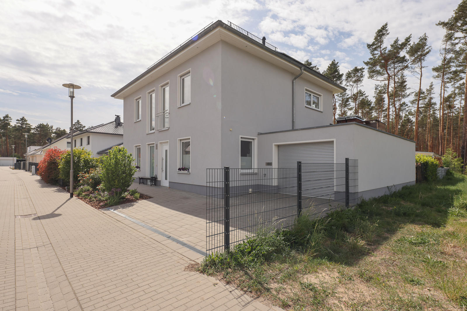 Straßenansicht