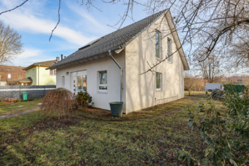 EFH in Zossen | 5 Zimmer | ca. 126 m² Wfl. | 753 m² Grundstück | Fußbodenheizung | ab 07/2026, 15806 Zossen, Einfamilienhaus