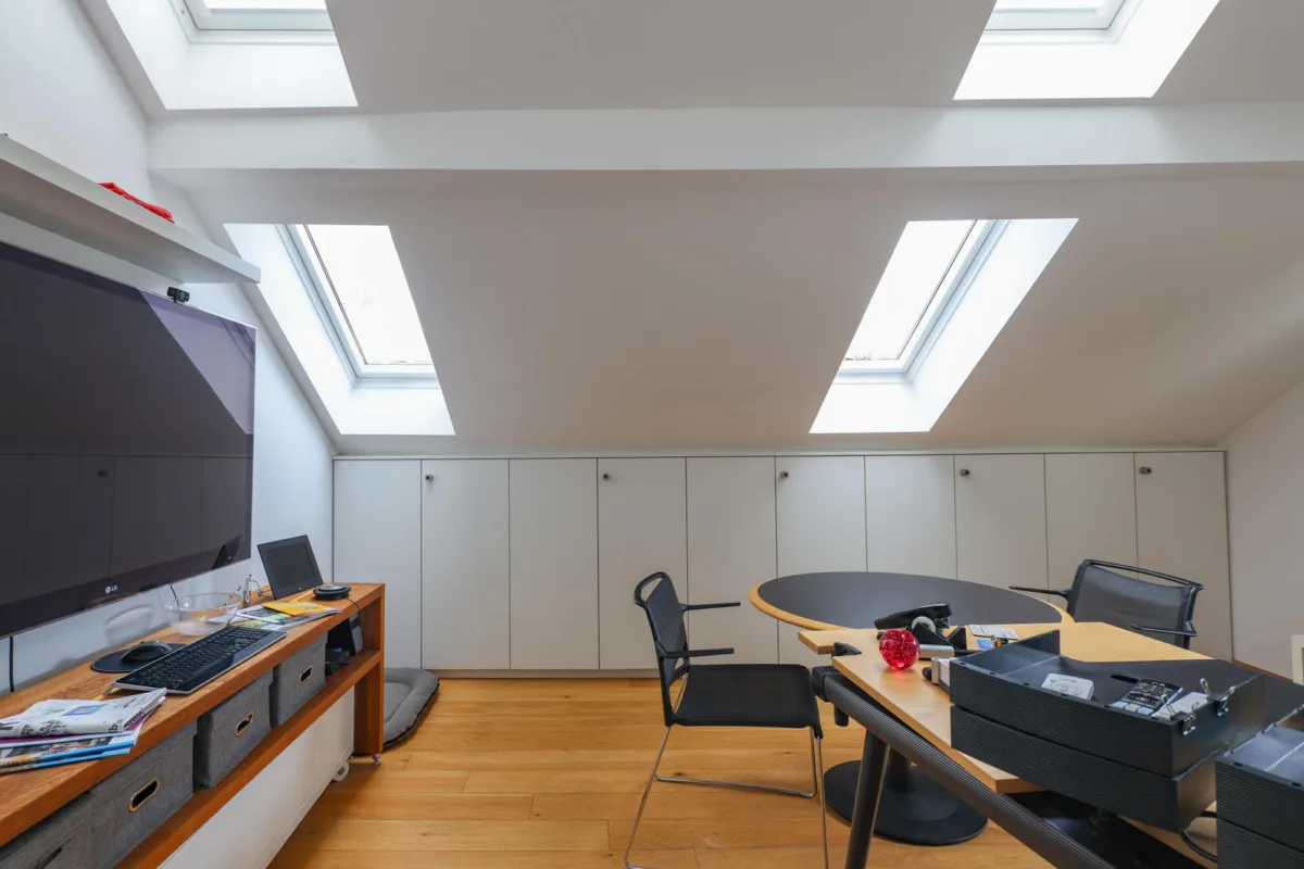 Büro 5