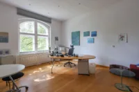 Büro 6