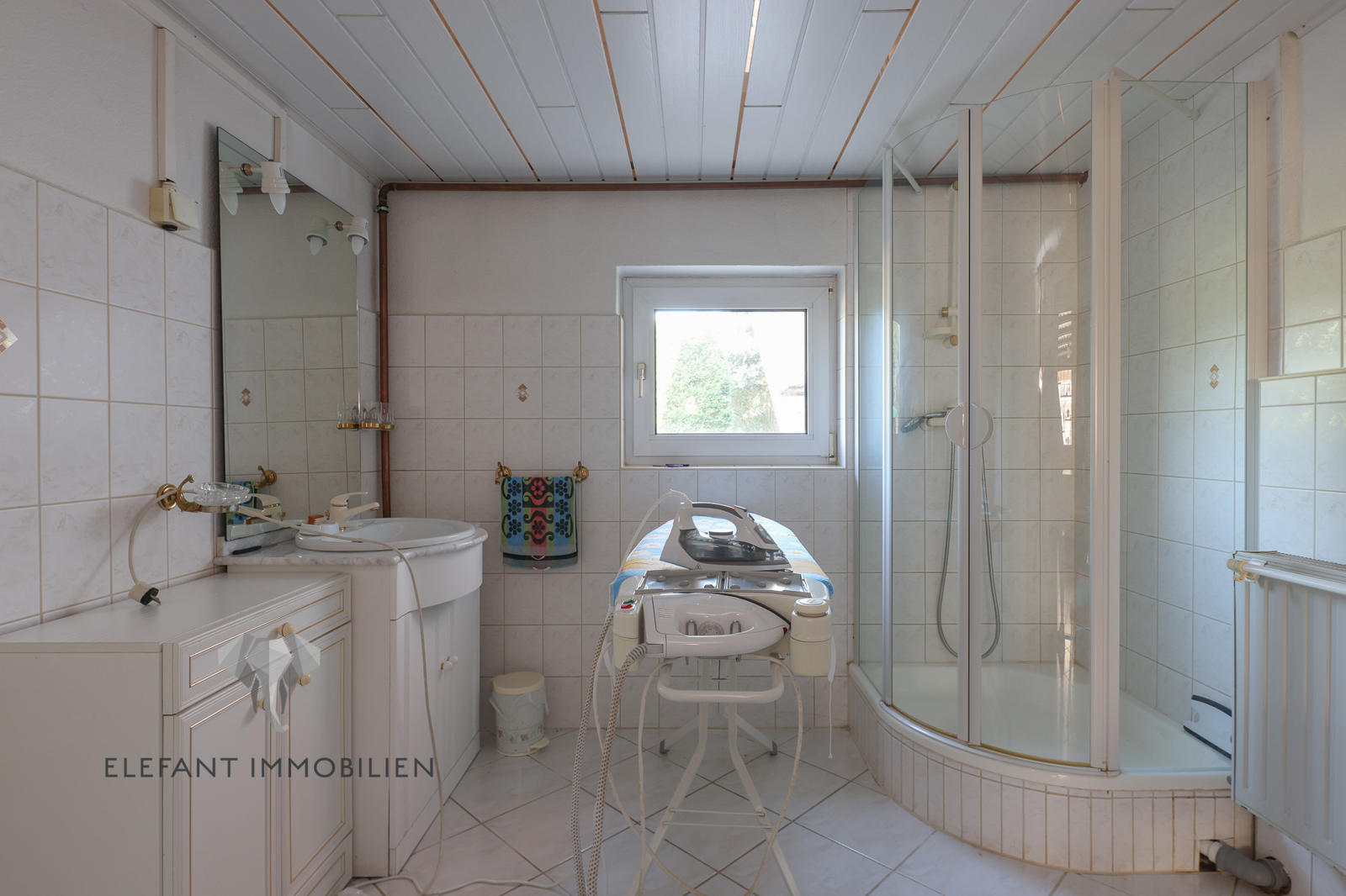 Dusche im Kellergeschoss