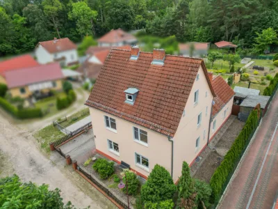 Reserviert! | Großzügiges EFH | Mehrgenerationen geeignet | 9 Zimmer | 230 m² Wfl. | 1.228 m² Grdst., 15806 Zossen / Neuhof, Einfamilienhaus