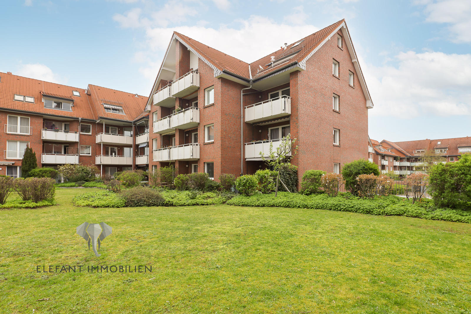 Mehrfamilienhaus
