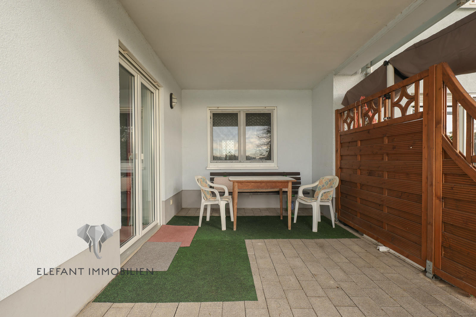 Terrasse UG rechts