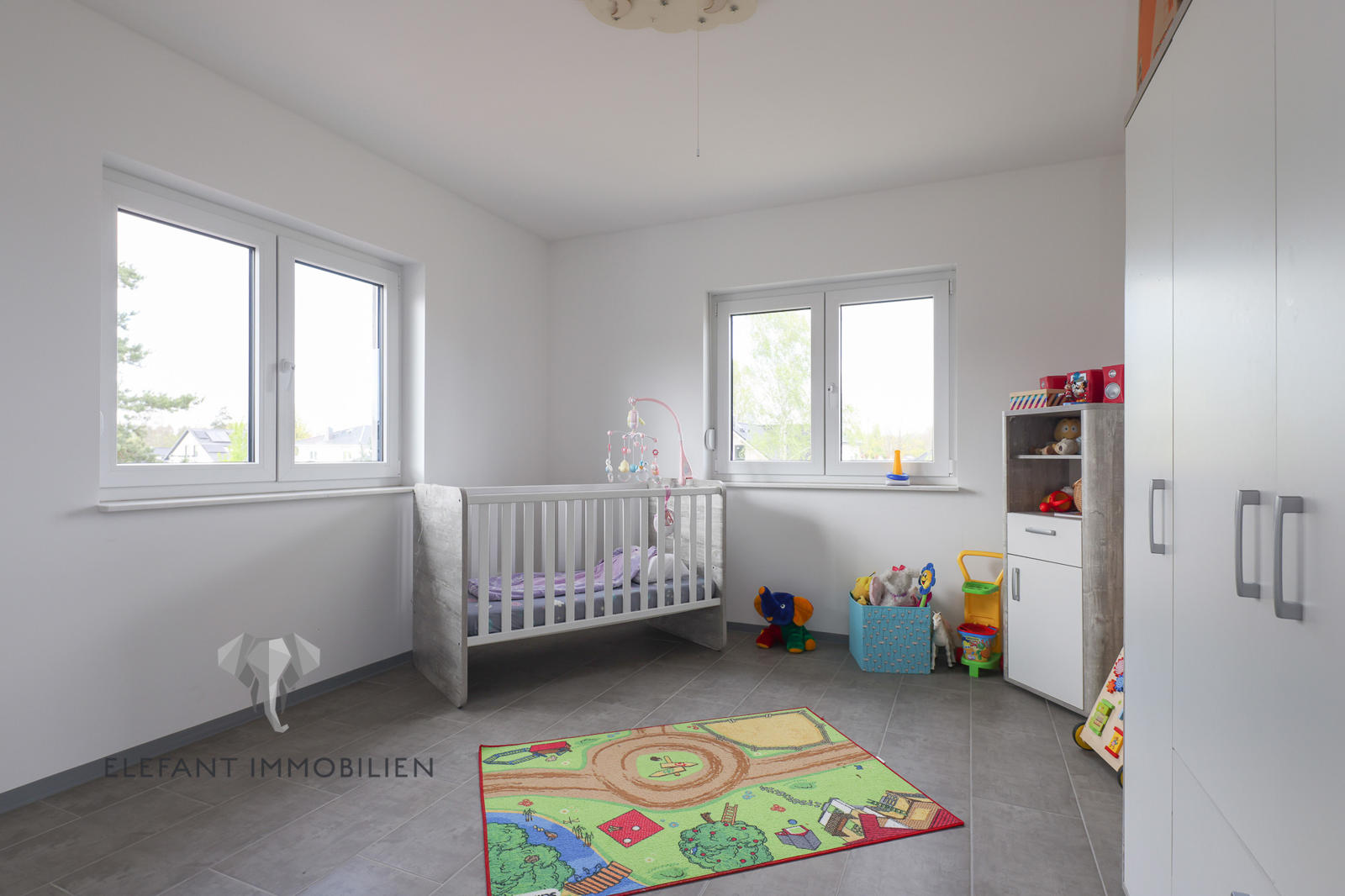 Schlafzimmer 1